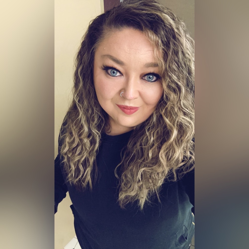 Meet your Posher, Ali
